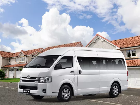 cicilan hiace commuter