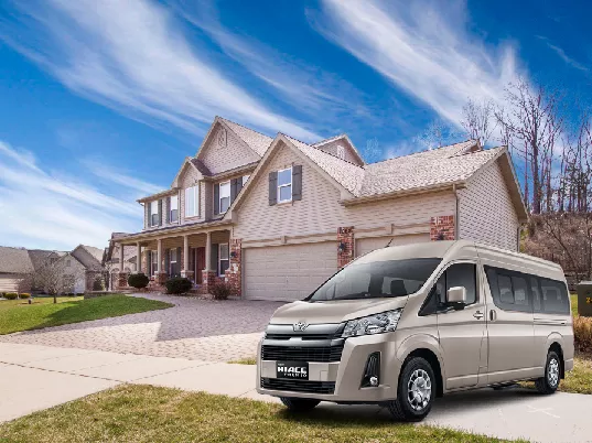 dealer hiace premio