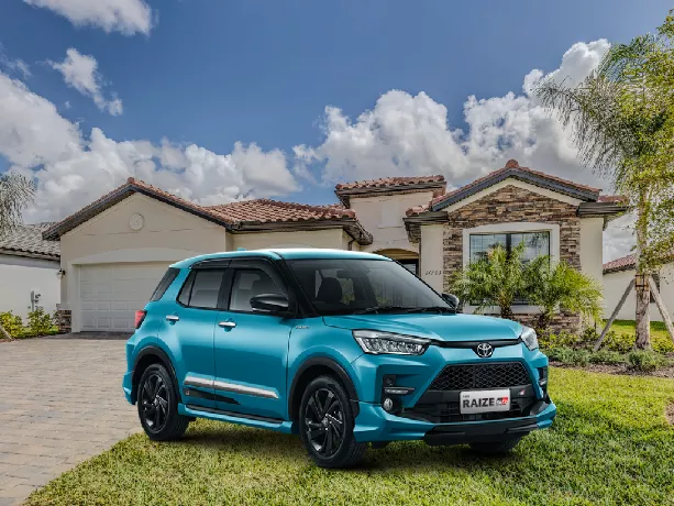 harga cicilan mobil toyota raize