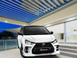 harga mobil agya kredit