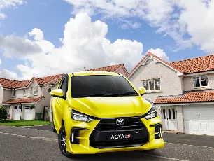harga mobil agya matic kredit