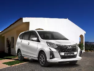 harga mobil calya tipe e