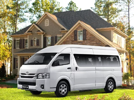kredit hiace commuter