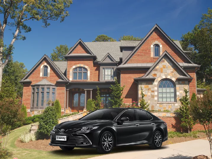 kredit toyota new camry hev