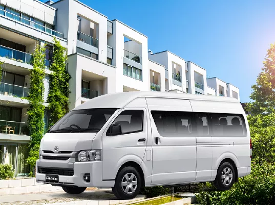 kredit toyota new hiace commuter