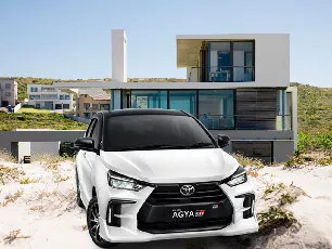 mobil agya dp murah cicilan ringan