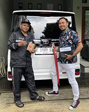 SALES TOYOTA9